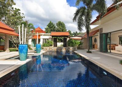 LUXURY 5 BED VILLA – BANGTAO BEACH