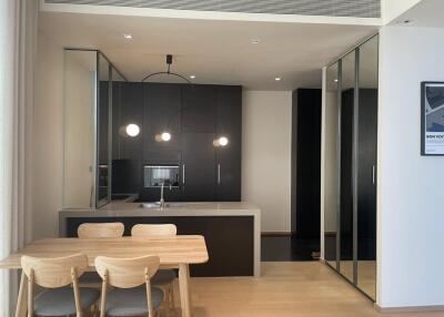 Modern kitchen with dining area