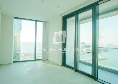 Perfect Condition  Vacant  Best Layout Sea View