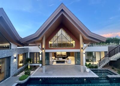 Modern villa with swimming pool