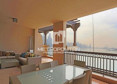 Full Palm View  Spacious Living  Large Terrace