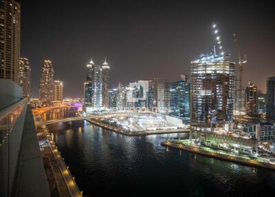 Exquisite Penthouse  Canal View  High Floor