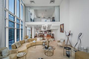 Exquisite Penthouse  Canal View  High Floor