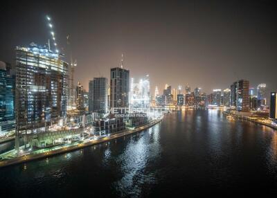 Exquisite Penthouse  Canal View  High Floor