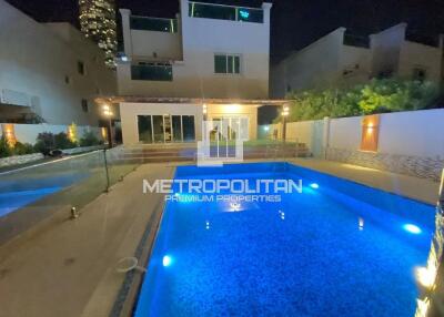 HOT OFFER-Modern Villa  Furnished - PRIVATE POOL