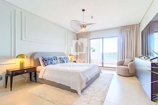 Fully Furnished  Bright  High Floor  Sea View