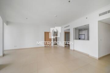 Amazing View  High Floor  Spacious  Vacant