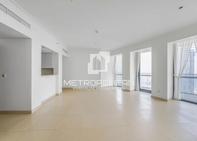 Amazing View  High Floor  Spacious  Vacant