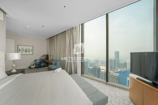 Full Floor Penthouse I Sky Collection I Furnished