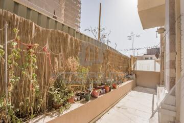 Spacious 1BHK  Low Floor  Terrace