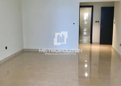 Full Sea View  Spacious and Elegan 3BR  Vacant