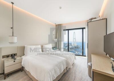 Stunning 2 Bed Apt  Full Sea View  Serviced