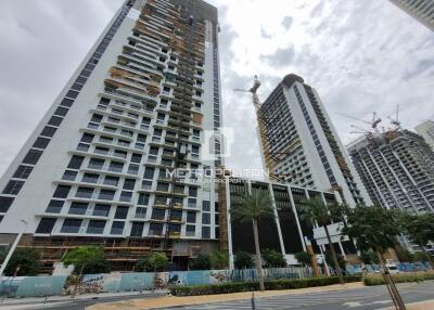 Corner Unit  High Floor  SEA and Marina Skyline