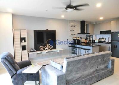 2 Bedrooms Condo in Sunrise Beach Resort and Residence Na Jomtien C011901