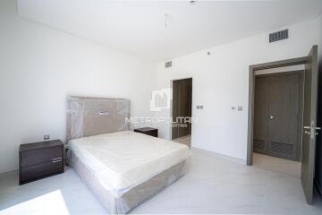 Brand New  Furnished Apt  Spacious 1BR