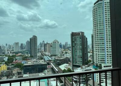 1 Bedroom 1 Bathroom 30 SQ.M WYNE Sukhumvit