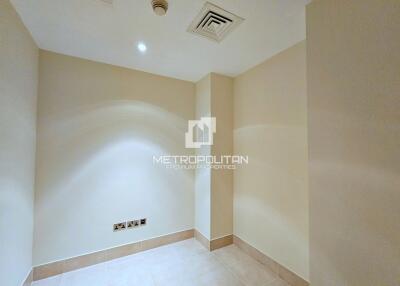 3BR Study plus Maid  Private Garden  Burj View