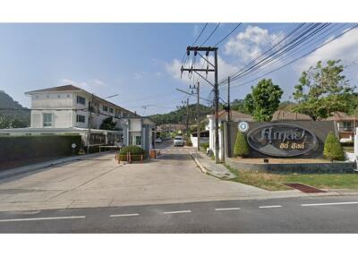 Modern Townhouse with Scenic Mountain View in Phuket