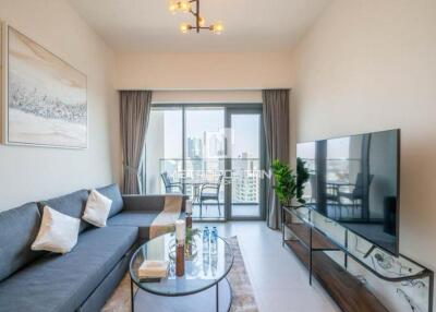 Stunning 1bdr  High Floor  Fully Furnished