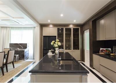 Modern 4BR Home for Rent in Nantawan Bangna Km.7