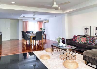 Pet-Friendly 5BR Townhouse in Sathorn Secure Compound - Near BTS St. Louis