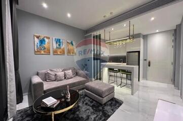 Luxury 1-Bed Condo in Canapaya, Bangkok for Rent