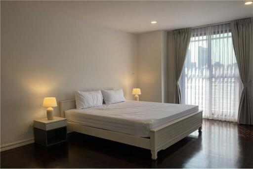 Stunning and Spacious 3-Bedroom Apartment for Rent in Sukhumvit - Your Dream Home Awaits!