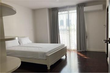 Stunning and Spacious 3-Bedroom Apartment for Rent in Sukhumvit - Your Dream Home Awaits!