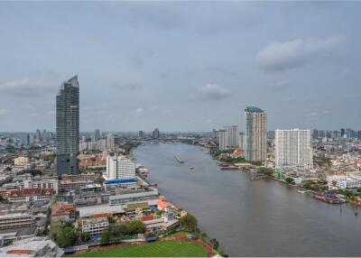 For Rent, 3Bed,200sqm beside the Chao Phraya River