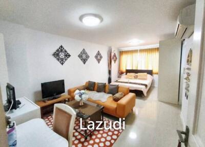 Studio 1 Bath 34 SQ.M Condo One Thonglor