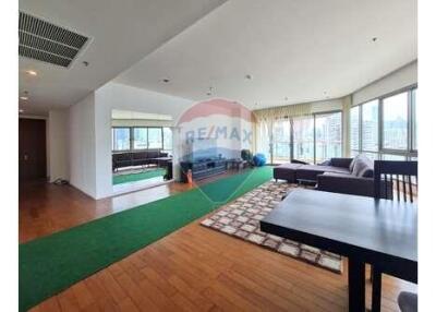 HOT! Pet-Friendly Spacious Condo Stunning Park View BKK City Center