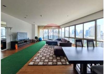 Pet-Friendly Spacious Condo Stunning Park View BKK City Center