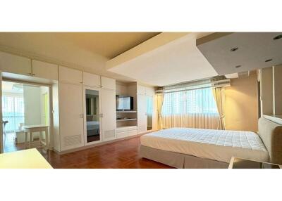 For Rent 2 Bed Renovated at Prestige 49