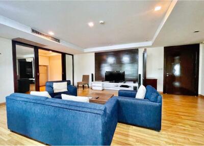 Pet friendly lovely apartment with 2+1 bedrooms in Sukhumvit 20