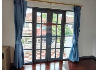 2-Storey Detached House with Garden - Punnawithi BTS - Sukhumvit 101