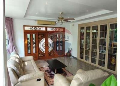 2-Storey Detached House with Garden - Punnawithi BTS - Sukhumvit 101