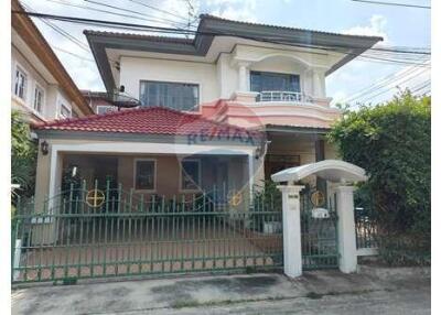 2-Storey Detached House with Garden - Punnawithi BTS - Sukhumvit 101