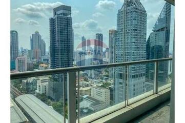 3 bed for rent Saint Louis BTS - Sathon road