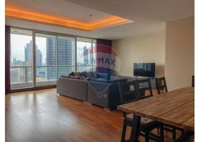 3 bed for rent Saint Louis BTS - Sathon road