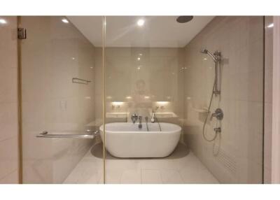 For Sale: Baan Lux Sathon 3-Bedroom Condominium with Private Swimming Pool