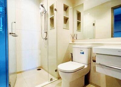 Studio 1 Bath 26 SQ.M LIFE Asoke - Rama 9