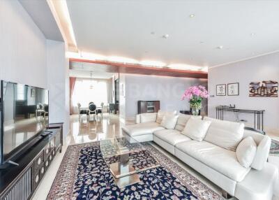 For Rent: Spacious 3-Bedroom Unit at The Infinity Sathorn