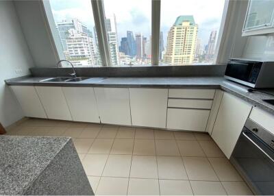 FOR RENT: 3 Bedroom Apartment at Millennium Residence, Sukhumvit Soi 20