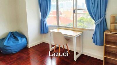 2 Bed 1 Bath 60 SQ.M Ari Samphan Place