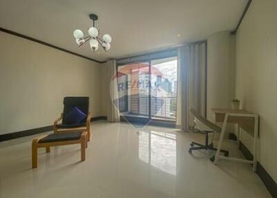 4 bed for rent BTS Phrompong Thonglor pet friendly