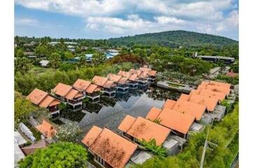 Huge 15 Rai Resort 56 Bungalows in Mae Nam 250M