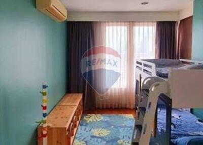 164 Sqm., 3 Beds, 3 Baths Condo listed for ฿ 85,000./Month