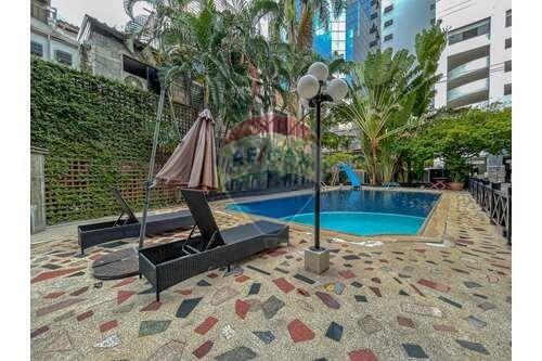 2 bed for rent pet friendly BTS Thonglor sukhumvit