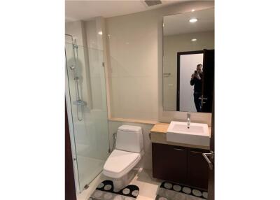 2 Bedrooms for rent near BTS Promp Pong