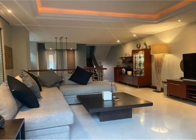 For Sale 4-Story Corner Unit Townhouse with Stunning Views and Private Compound at Sukhumvit 49